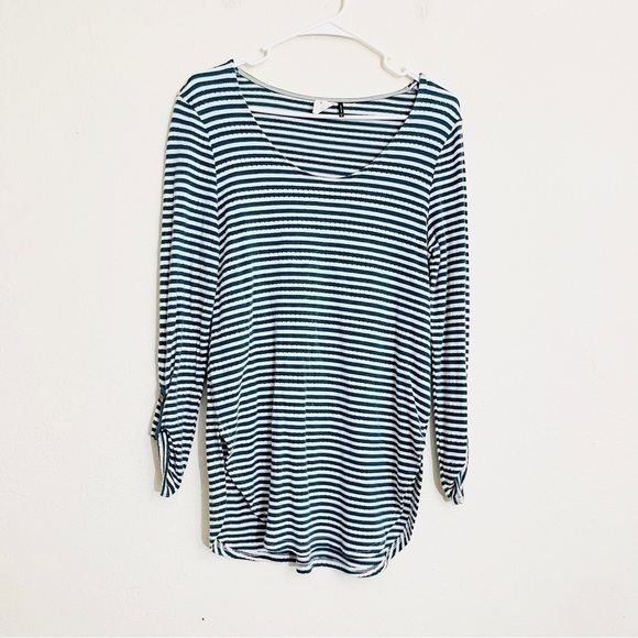 Anthropologie Akemi + Kin Long Sleeve Striped Top Size XS Color Blue/White - Picture 1 of 11